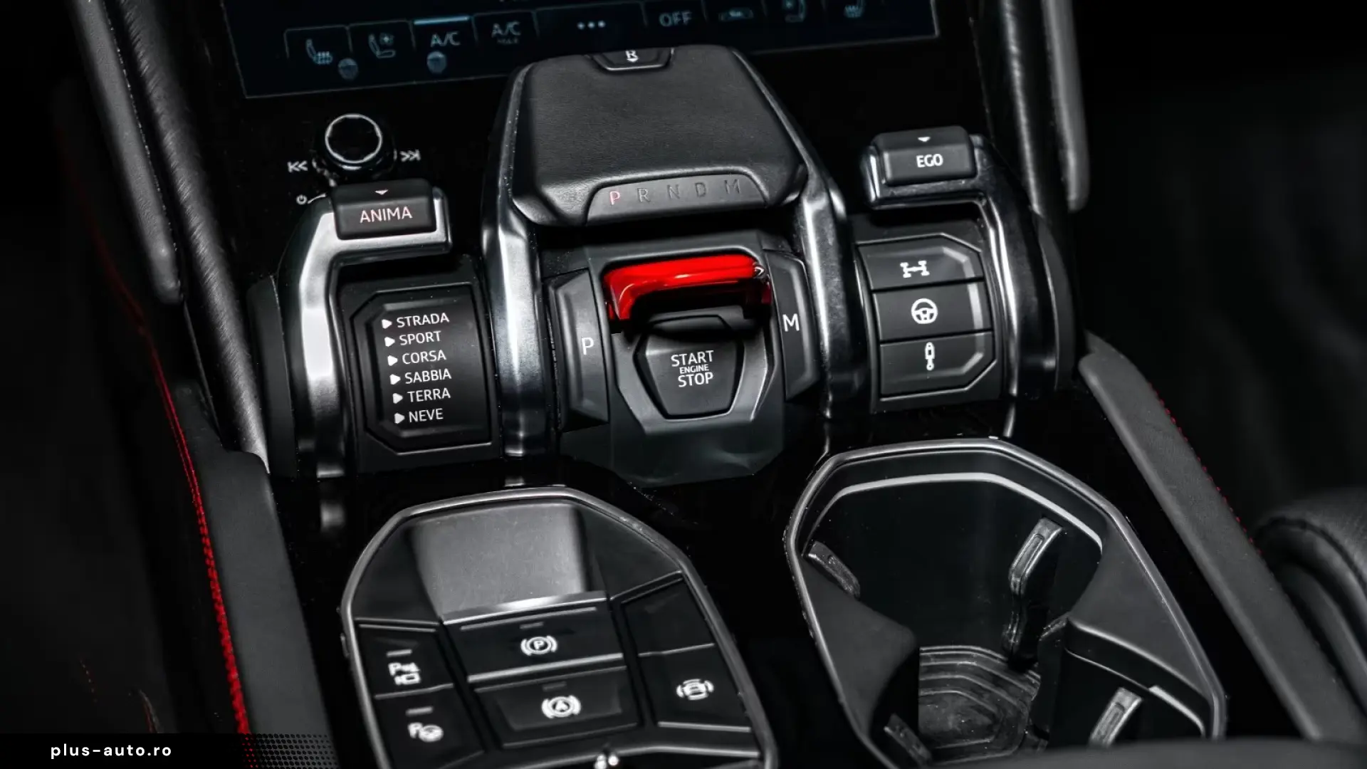 Lamborghini URUS 4.0 V8   Finanțare Leasing