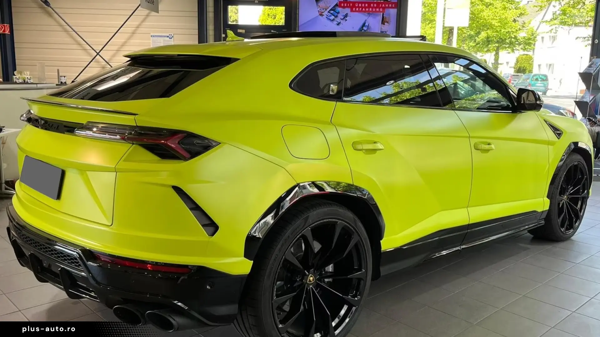 Lamborghini URUS 4.0 V8   Finanțare Leasing