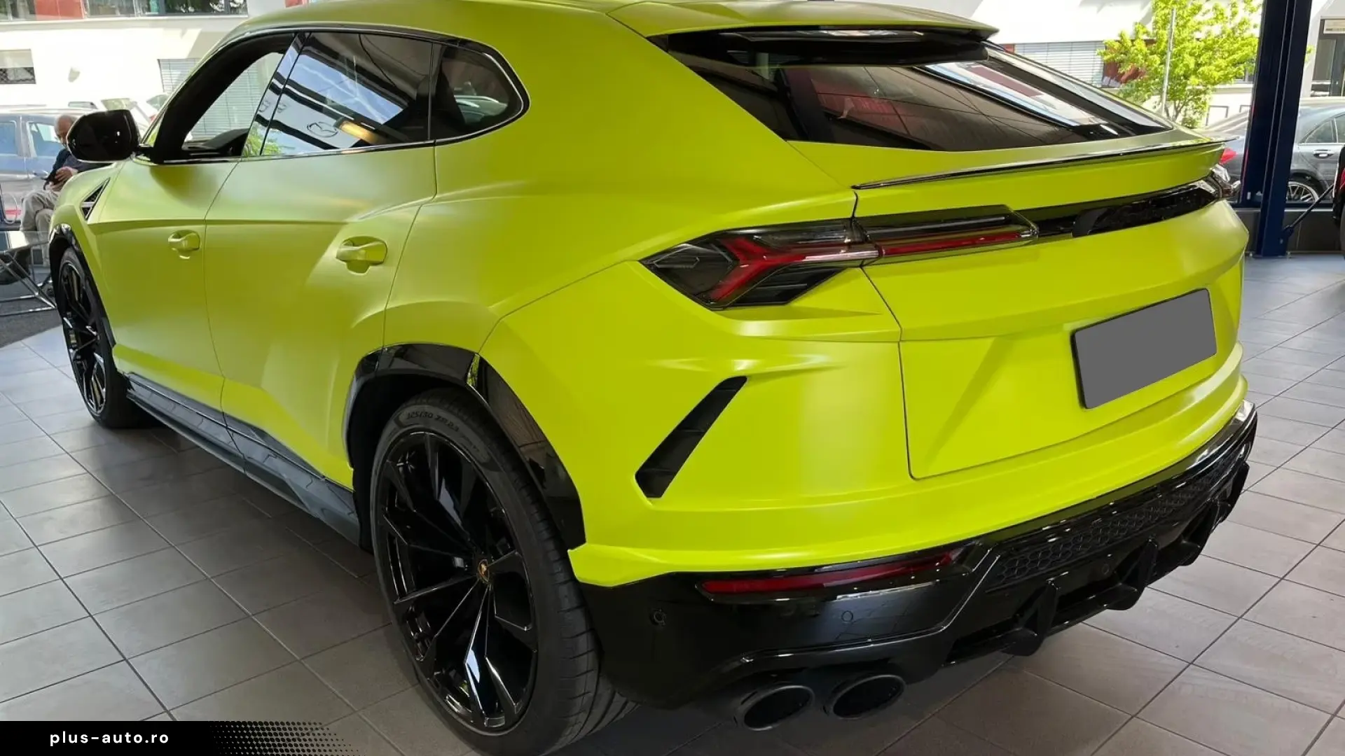 Lamborghini URUS 4.0 V8   Finanțare Leasing