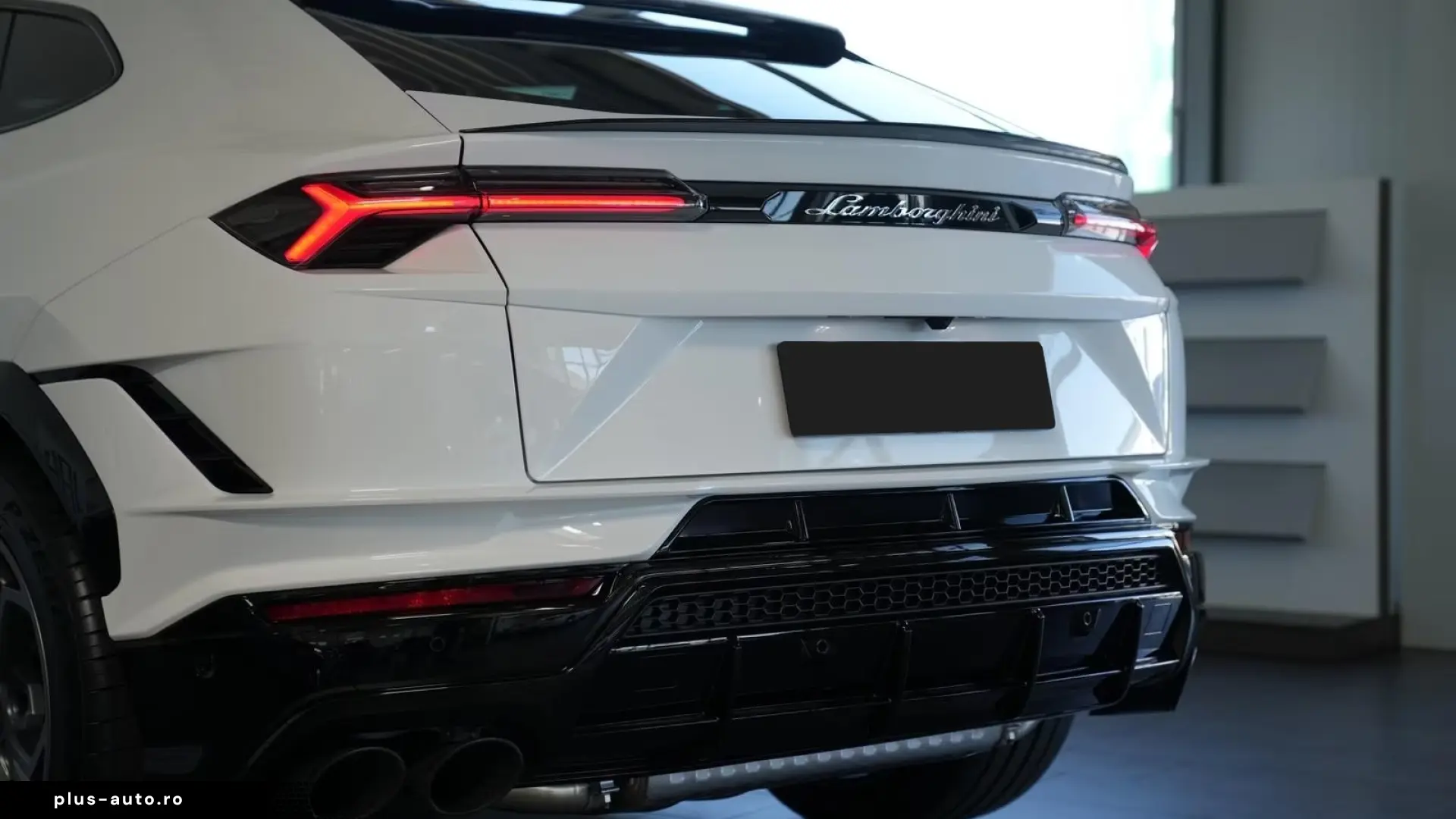 Lamborghini URUS S 4.0 V8   Finanțare Leasing