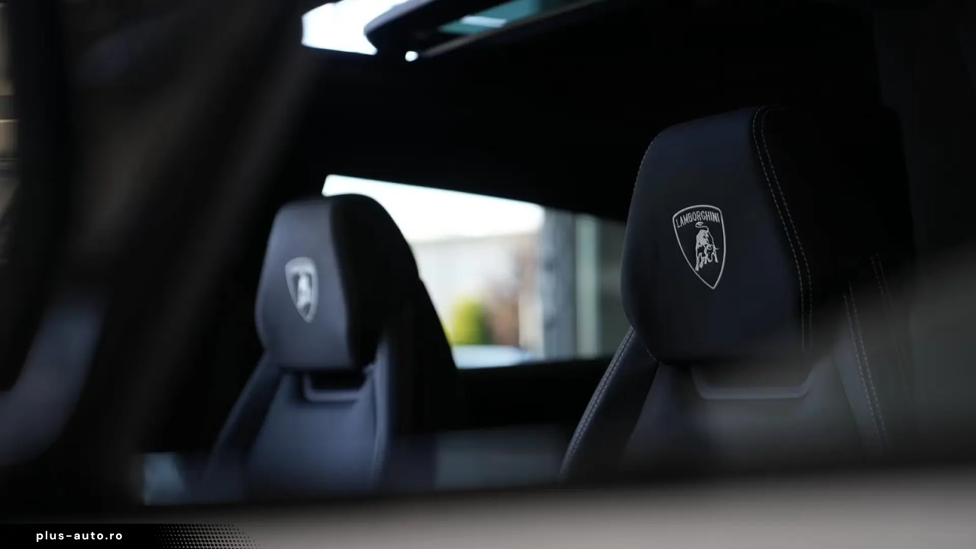 Lamborghini URUS S 4.0 V8   Finanțare Leasing