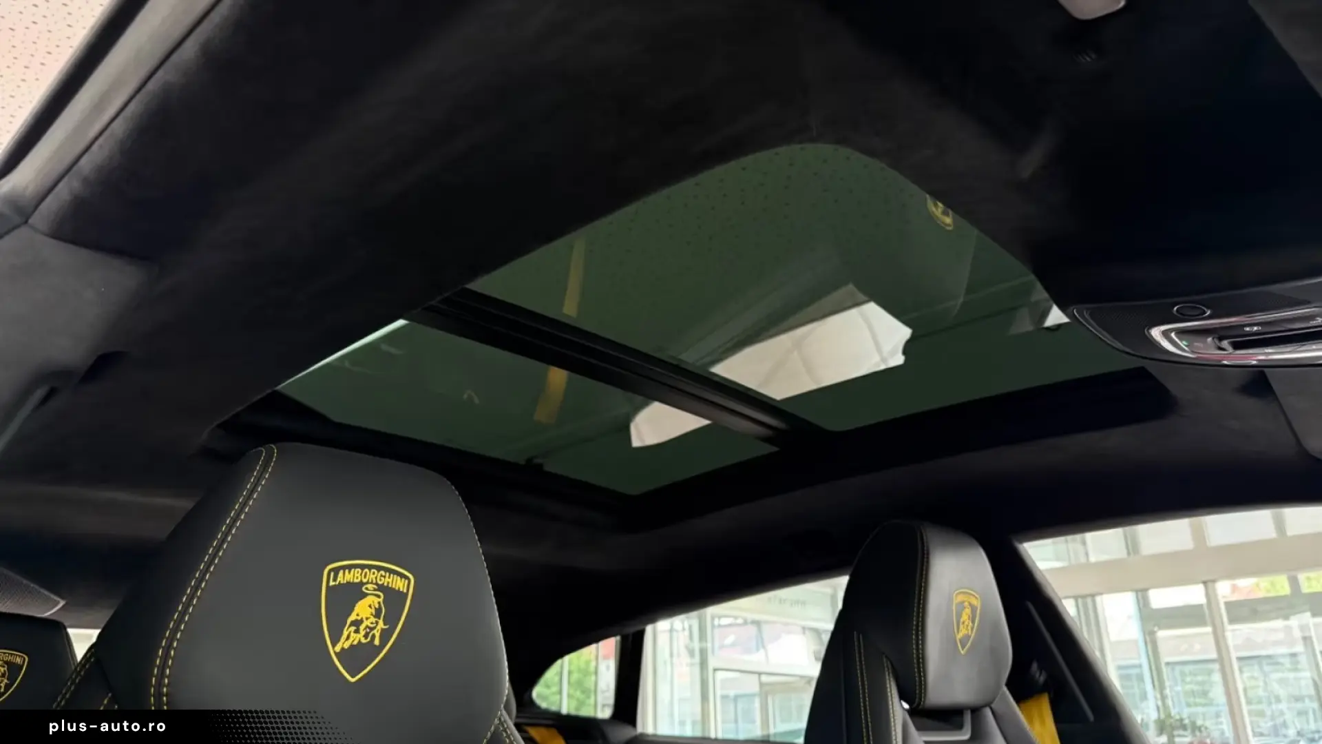 Lamborghini URUS S 4.0 V8   Finanțare Leasing