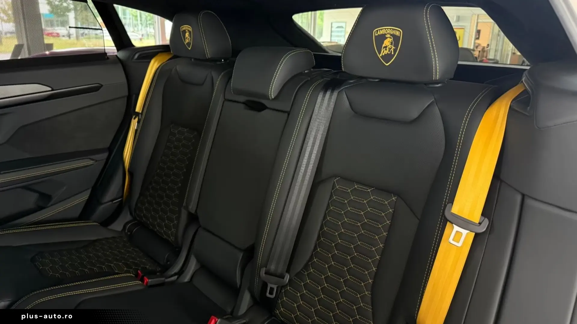 Lamborghini URUS S 4.0 V8   Finanțare Leasing