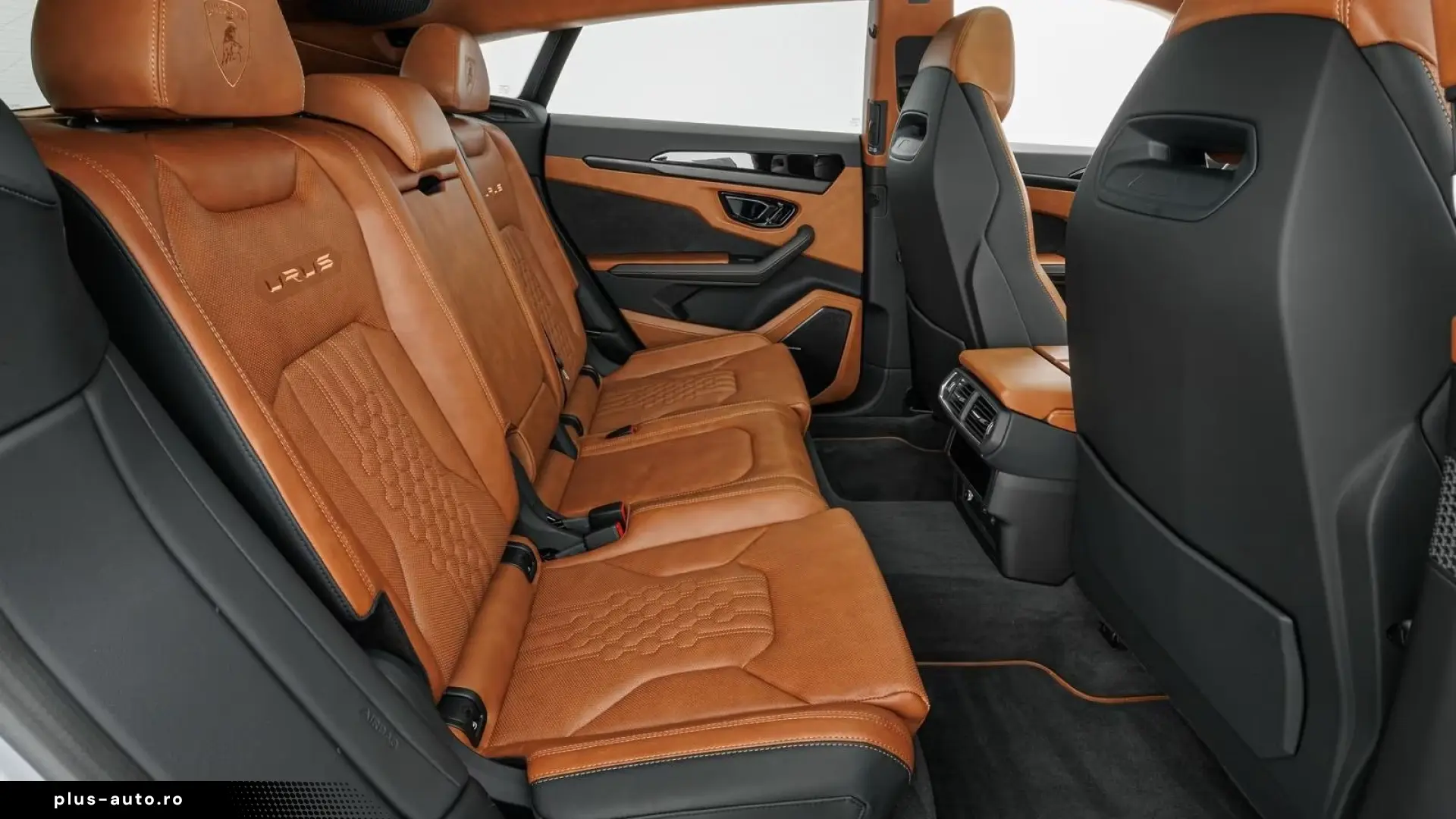 Lamborghini URUS S 4.0 V8   Finanțare Leasing