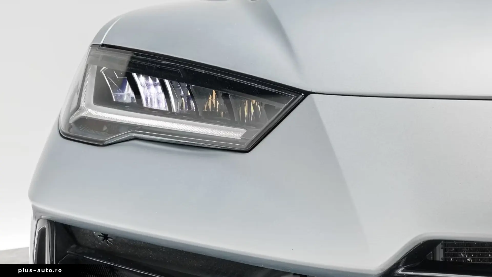 Lamborghini URUS S 4.0 V8   Finanțare Leasing