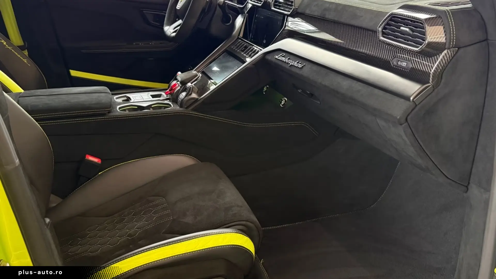 Lamborghini URUS Performante 4.0 V8   Finanțare Leasing