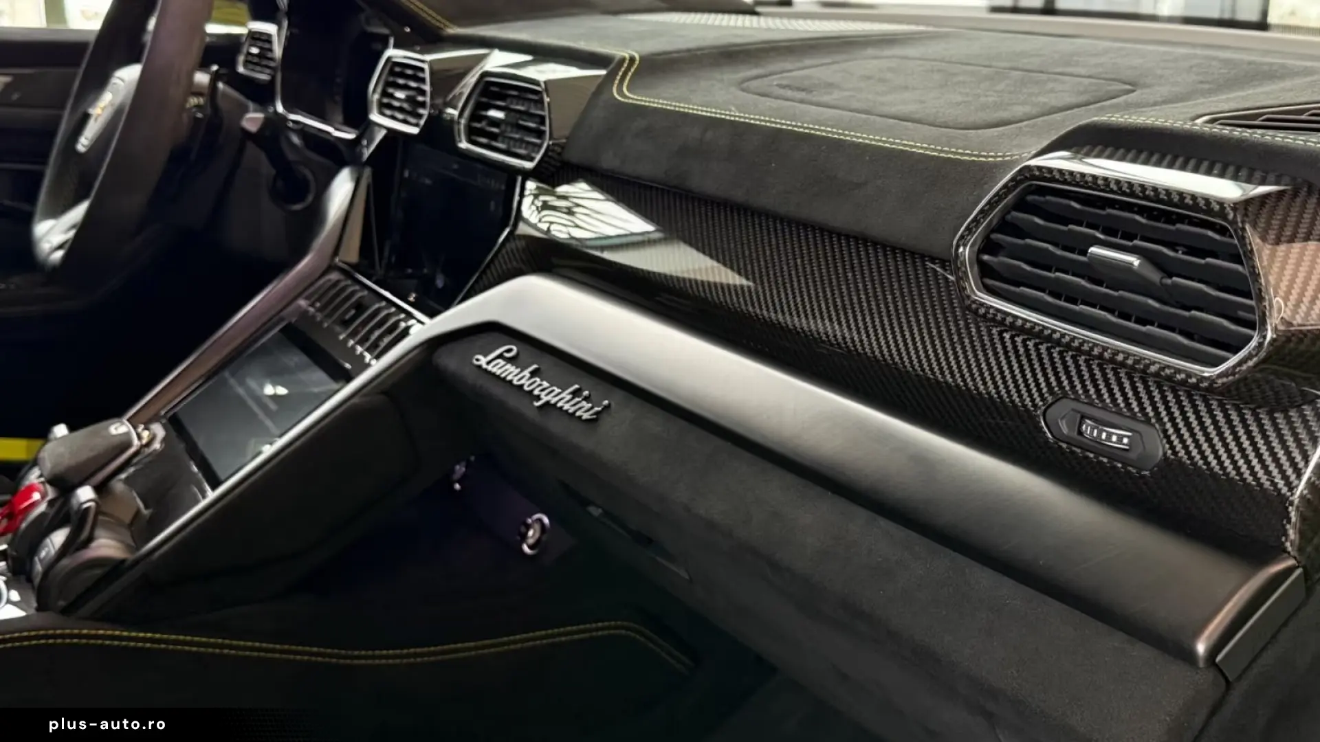 Lamborghini URUS Performante 4.0 V8   Finanțare Leasing