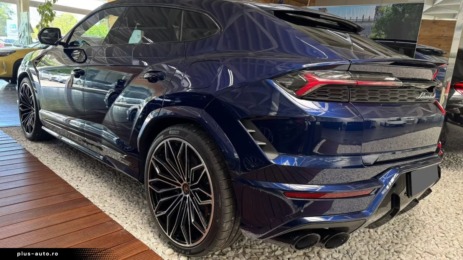 Lamborghini URUS SE 4.0 V8   Finanțare Leasing