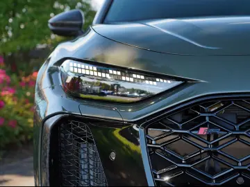 2026 Audi RS 5 Avant e-Hybrid - LIVRARE RAPIDA!