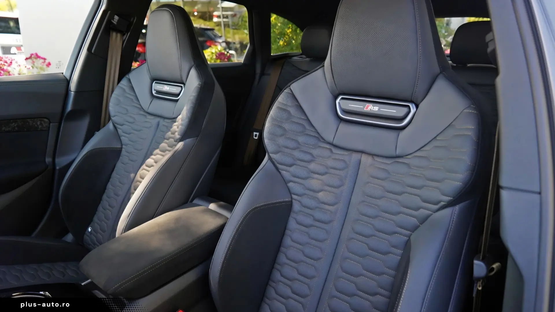 2026 Audi RS 5 Avant e-Hybrid - LIVRARE RAPIDA!