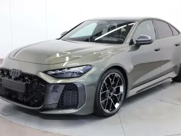 2026 Audi RS 5 Sedan e-Hybrid - LIVRARE RAPIDA!