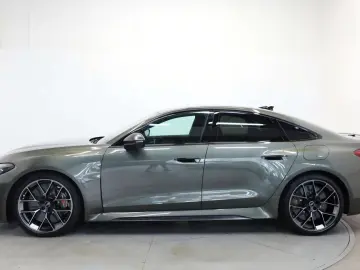 2026 Audi RS 5 Sedan e-Hybrid - LIVRARE RAPIDA!
