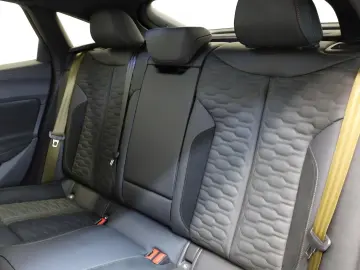 2026 Audi RS 5 Sedan e-Hybrid - LIVRARE RAPIDA!