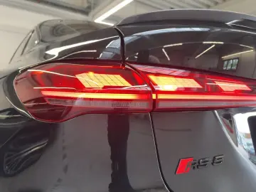 2026 Audi RS 5 Sedan e-Hybrid - LIVRARE RAPIDA!