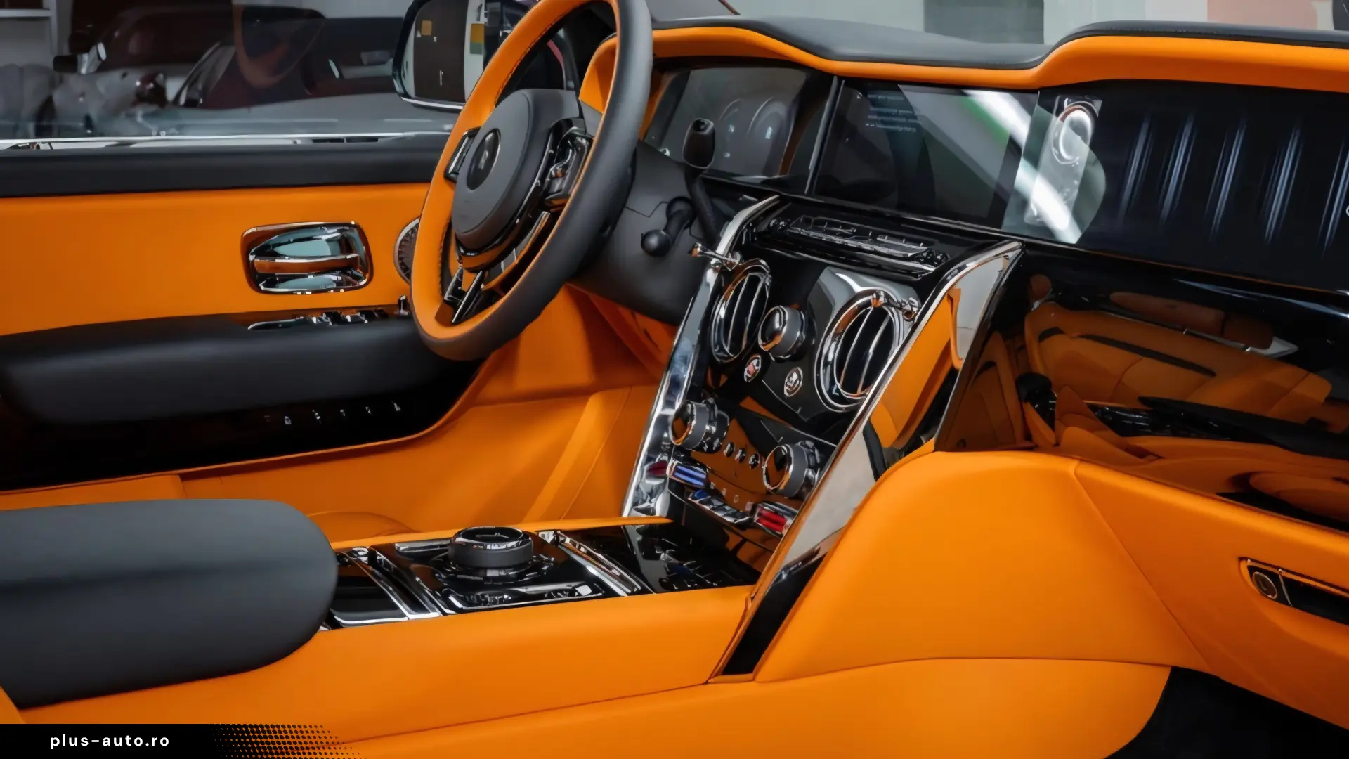 Rolls-Royce Cullinan Black Badge - LIVRARE RAPIDA!