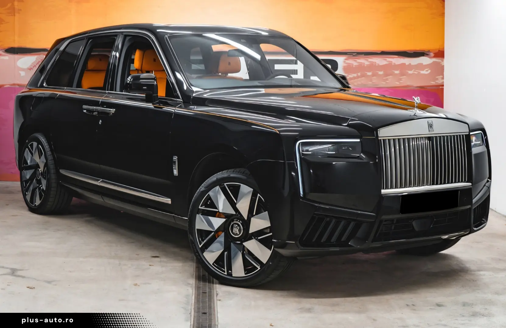 Rolls-Royce Cullinan Black Badge - LIVRARE RAPIDA!