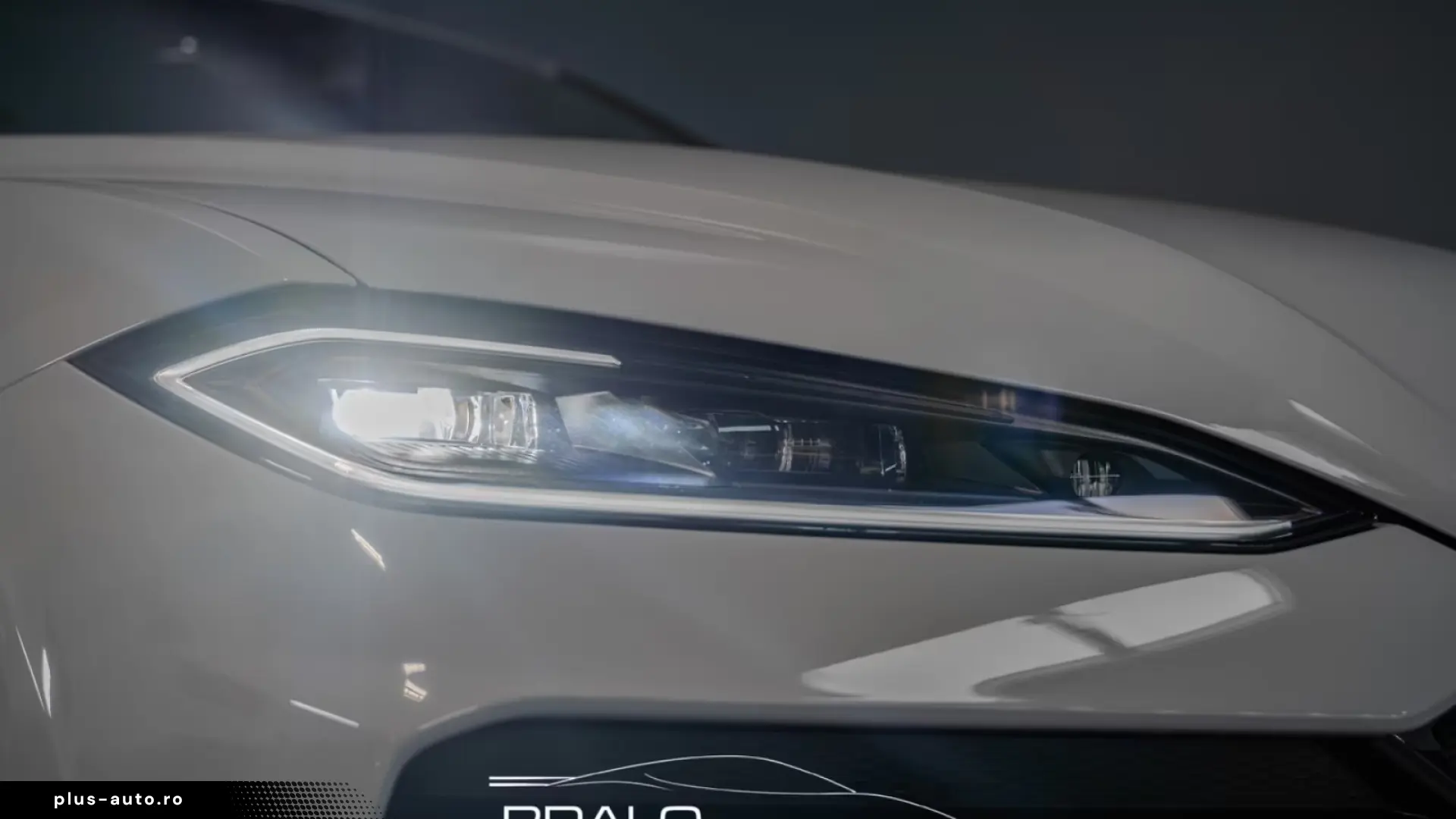 Lamborghini URUS SE 4.0 V8   Finanțare Leasing