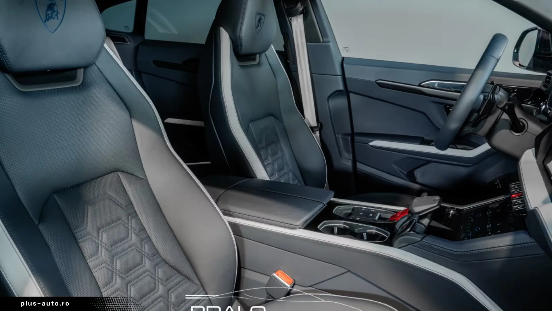 Lamborghini URUS SE 4.0 V8   Finanțare Leasing