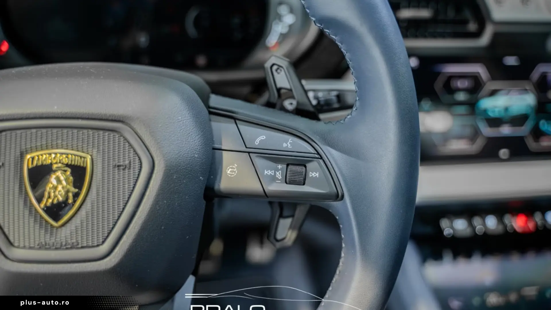 Lamborghini URUS SE 4.0 V8   Finanțare Leasing