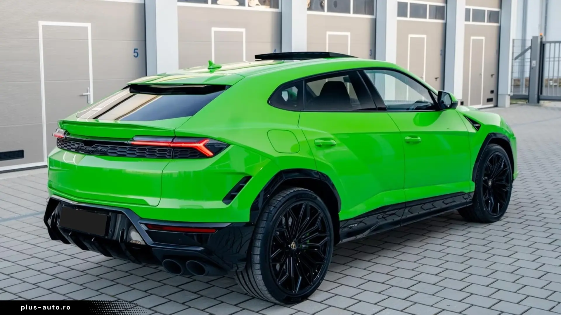 Lamborghini URUS SE 4.0 V8   Finanțare Leasing