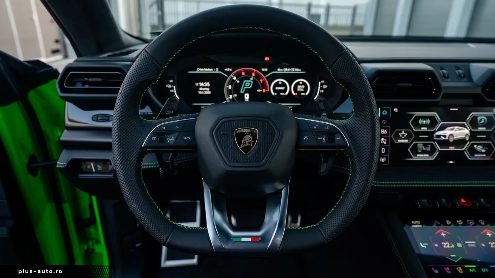Lamborghini URUS SE 4.0 V8   Finanțare Leasing
