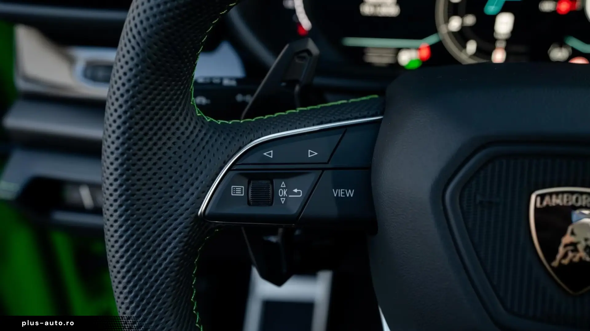 Lamborghini URUS SE 4.0 V8   Finanțare Leasing