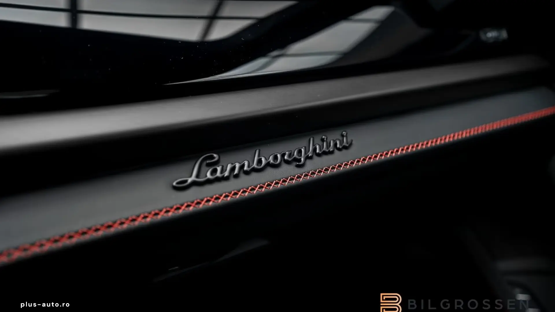 Lamborghini URUS SE 4.0 V8 Plug-In   Finanțare Leasing