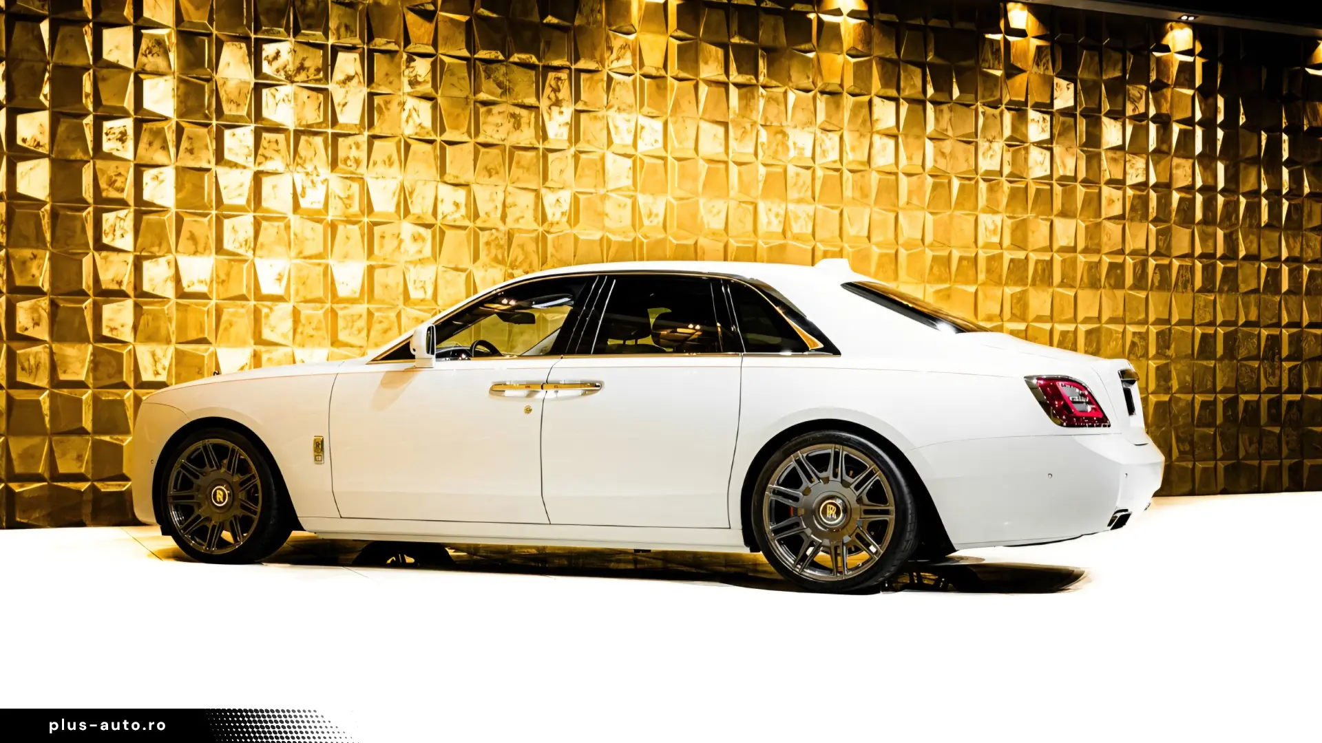 Rolls-Royce Ghost - LIVRARE RAPIDA!