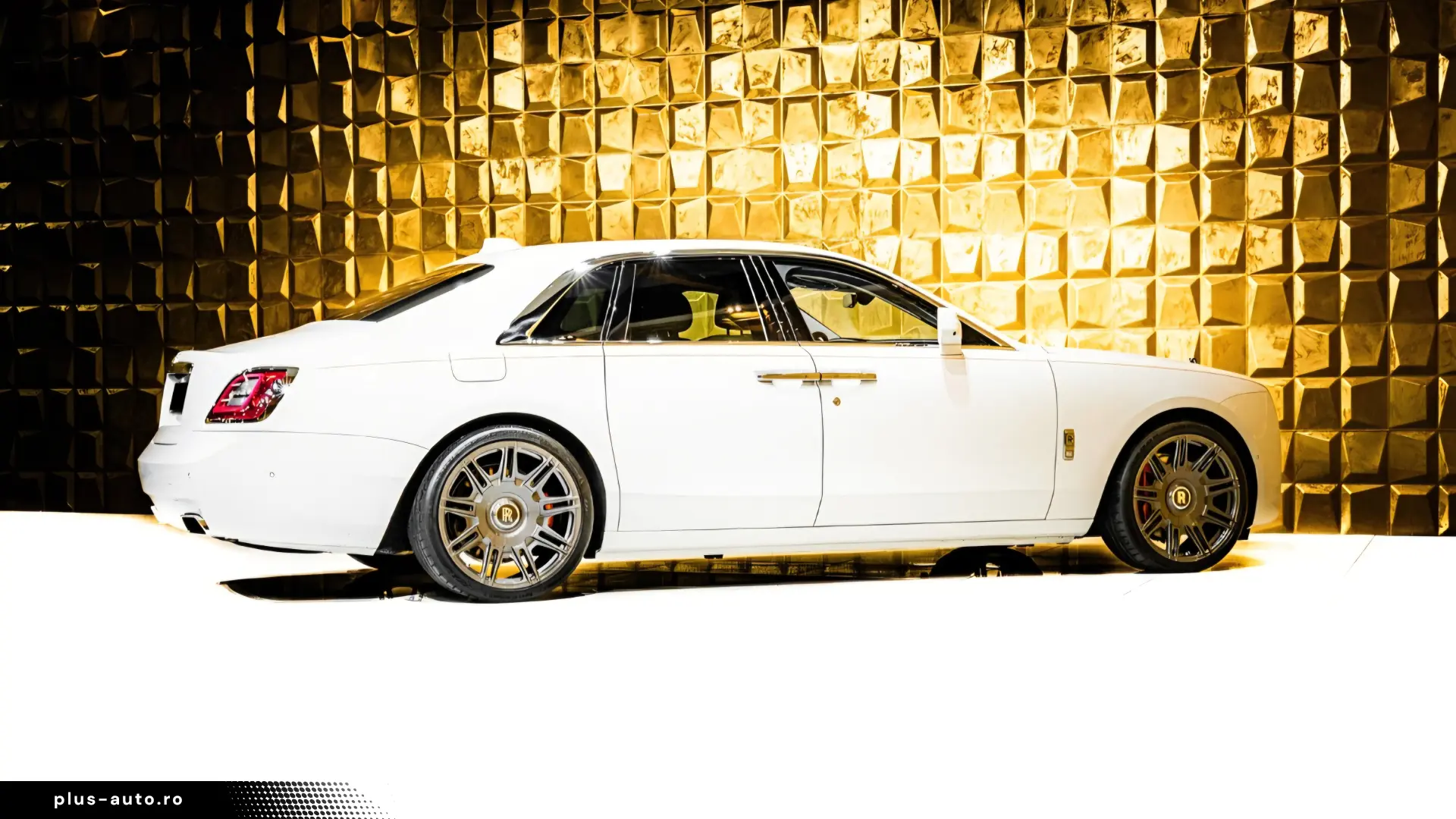 Rolls-Royce Ghost - LIVRARE RAPIDA!