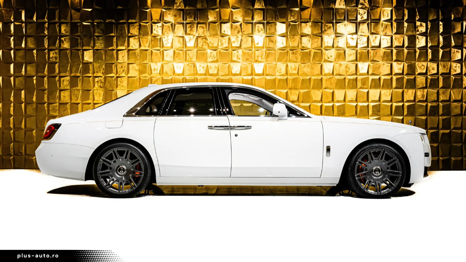 Rolls-Royce Ghost - LIVRARE RAPIDA!