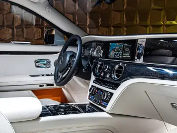 Rolls-Royce Ghost - LIVRARE RAPIDA!