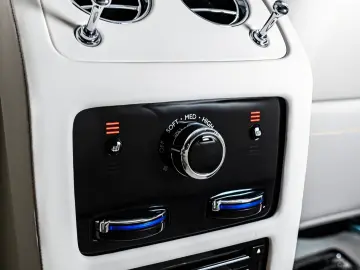 Rolls-Royce Ghost - LIVRARE RAPIDA!
