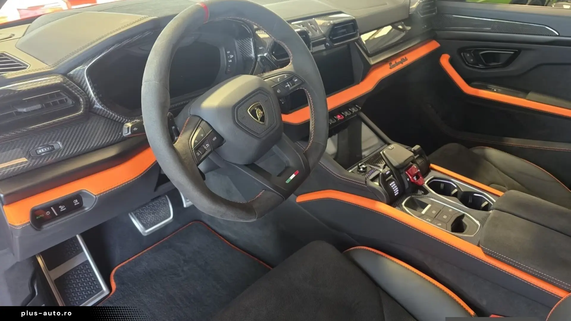 Lamborghini URUS SE 4.0 V8 Plug-In   Finanțare Leasing