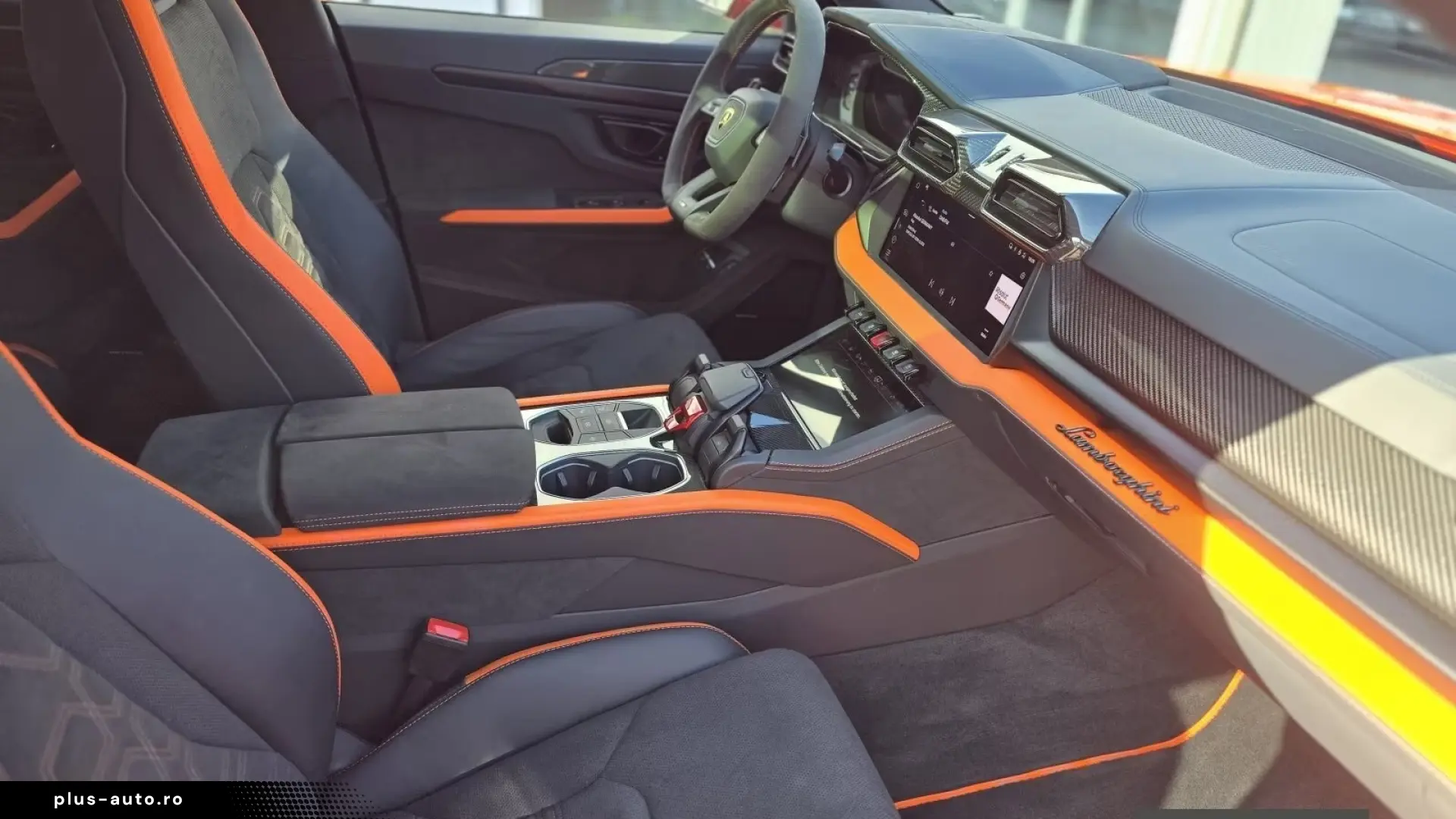 Lamborghini URUS SE 4.0 V8 Plug-In   Finanțare Leasing