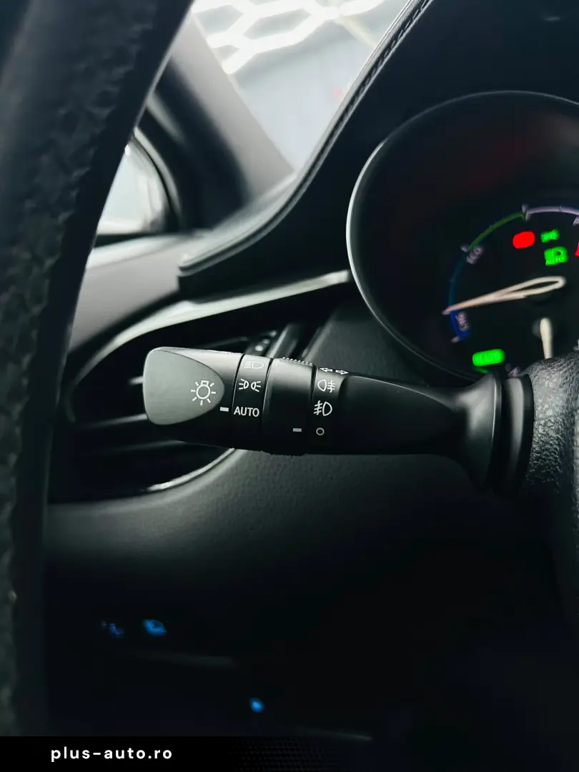 TOYOTA C-HR 2017 1.8i  hybrid E6 Garantie 12 Luni Rate Avans