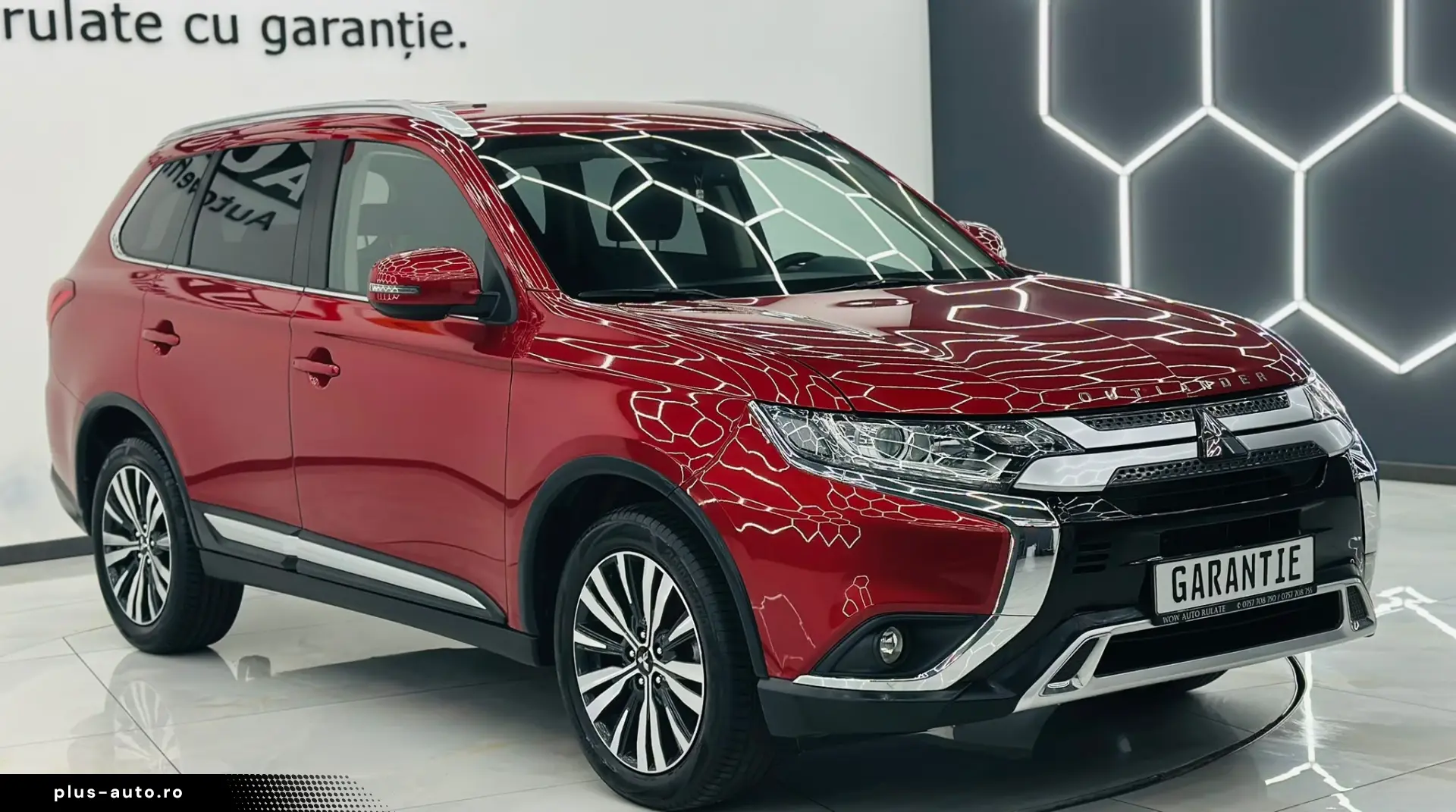 MITSUBISHI OUTLANDER 2019 2.0i E6 Garantie 12 Luni Rate Avan