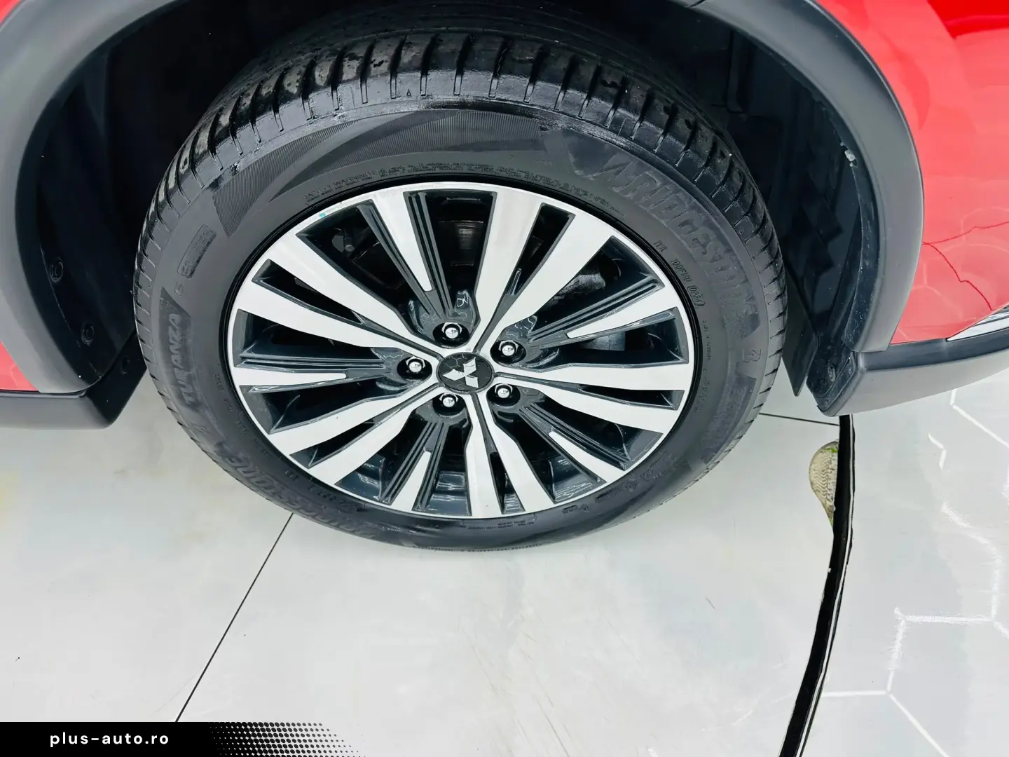 MITSUBISHI OUTLANDER 2019 2.0i E6 Garantie 12 Luni Rate Avan