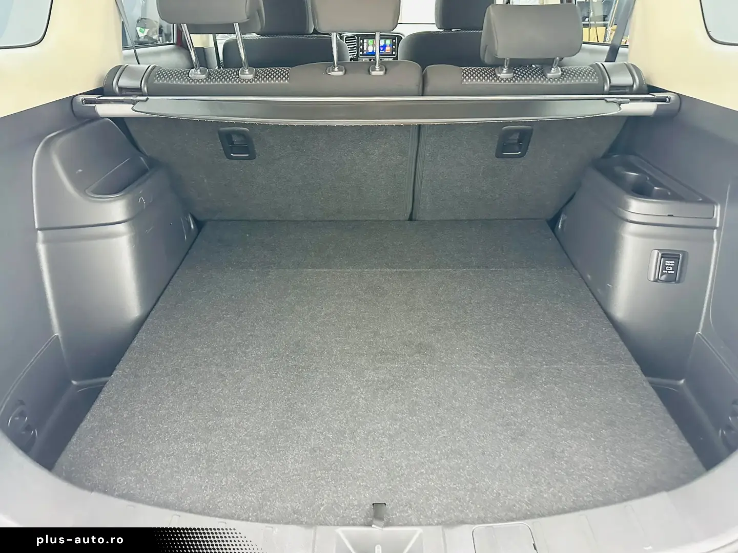 MITSUBISHI OUTLANDER 2019 2.0i E6 Garantie 12 Luni Rate Avan