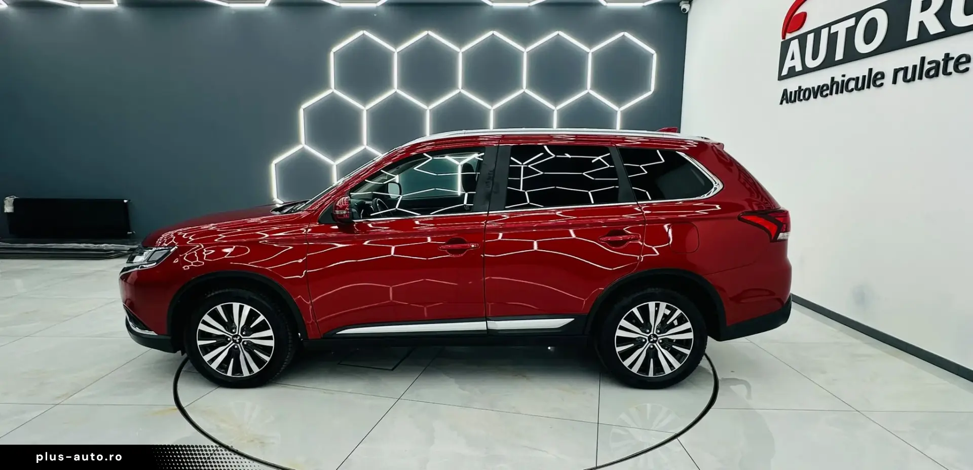 MITSUBISHI OUTLANDER 2019 2.0i E6 Garantie 12 Luni Rate Avan