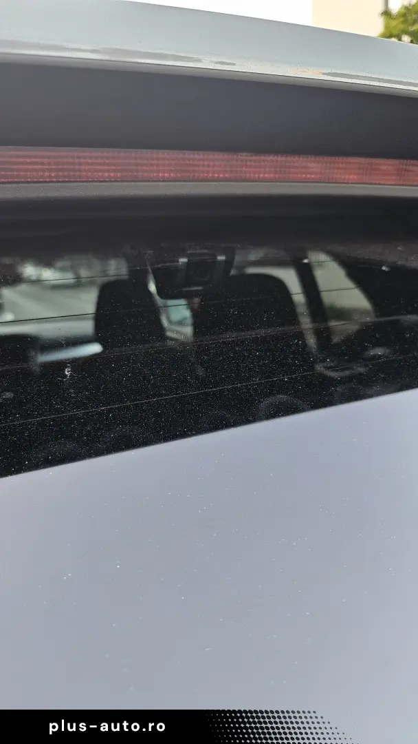 VOLVO XC40 2025 — imagine 27