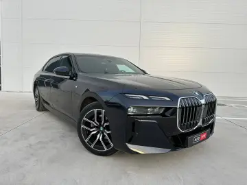 BMW 740d mHEV xDrive A T