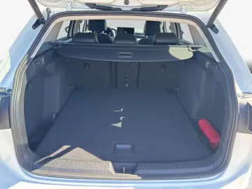 VW Golf Variant 2.0 TDI DSG ACC AHK NAVI LED KAMERA