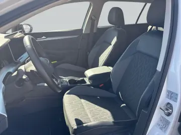 VW Golf Variant 2.0 TDI DSG ACC AHK NAVI LED KAMERA
