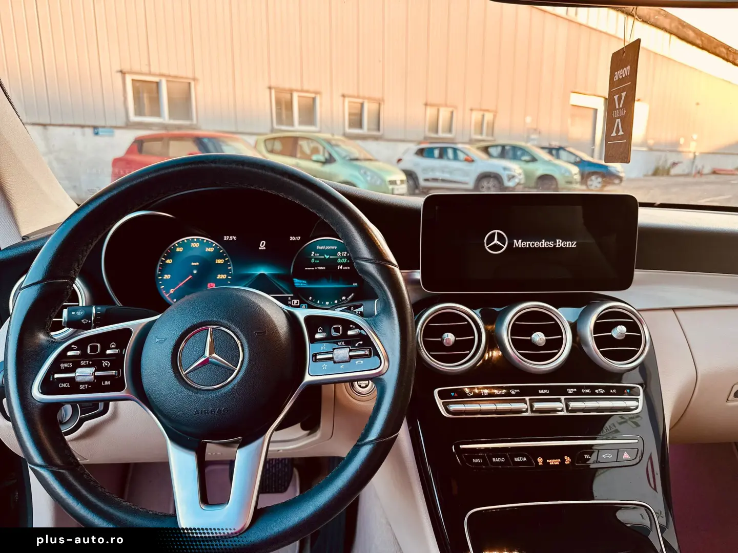 Mercedes-Benz C 200