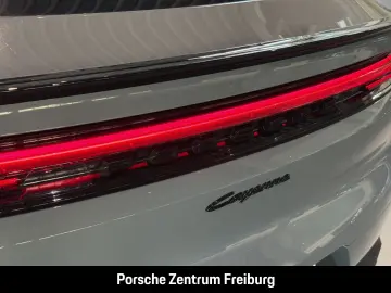 PORSCHE Cayenne E-Hybrid Coupe HA-Lenkung InnoDrive BOSE