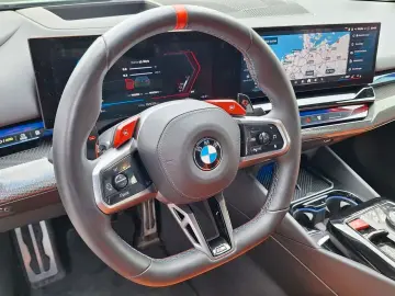 BMW M5 Individual DA PA-Prof B&W Carbon-In Exterieur