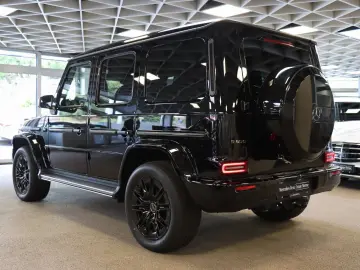 MERCEDES-BENZ G 500 AMG Fahrassi AHK SHD Massage Sta…