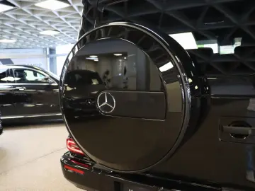 MERCEDES-BENZ G 500 AMG Fahrassi AHK SHD Massage Sta…