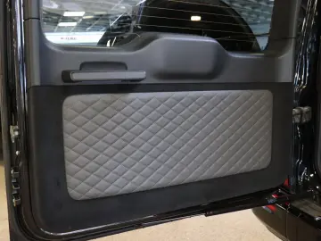MERCEDES-BENZ G 500 AMG Fahrassi AHK SHD Massage Sta…