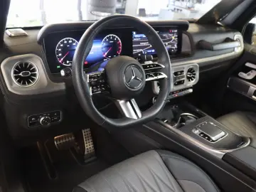 MERCEDES-BENZ G 500 AMG Fahrassi AHK SHD Massage Sta…